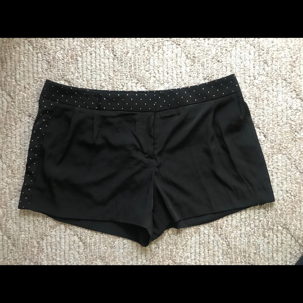 Express Black short